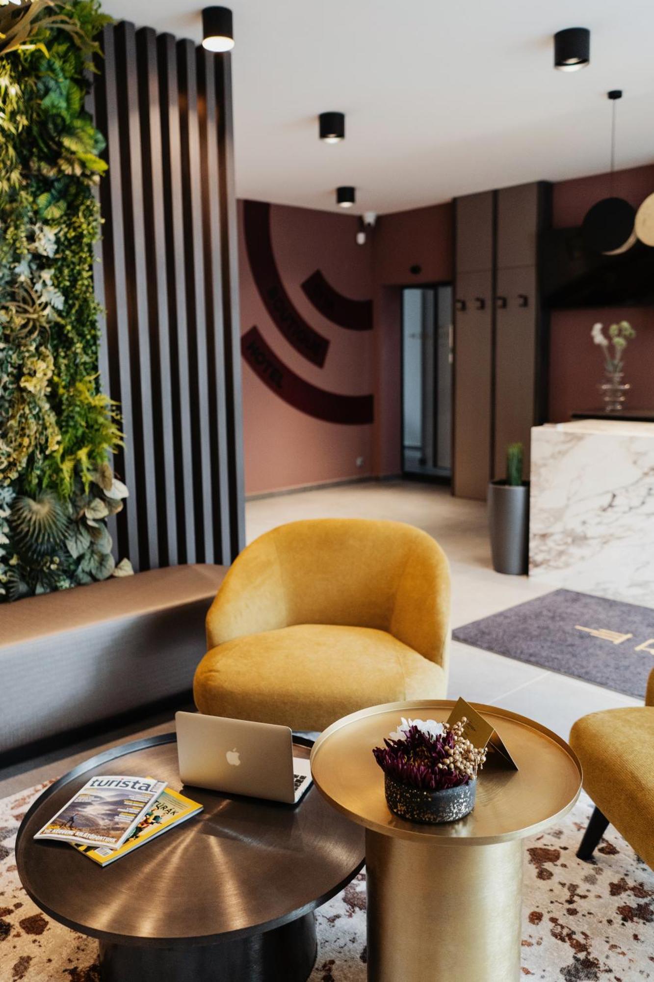 Riva Boutique Hotel Szeged Ngoại thất bức ảnh